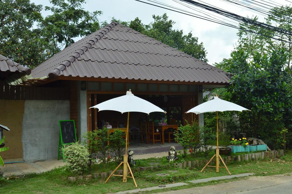 Monkey House Hotel Pai Exterior photo